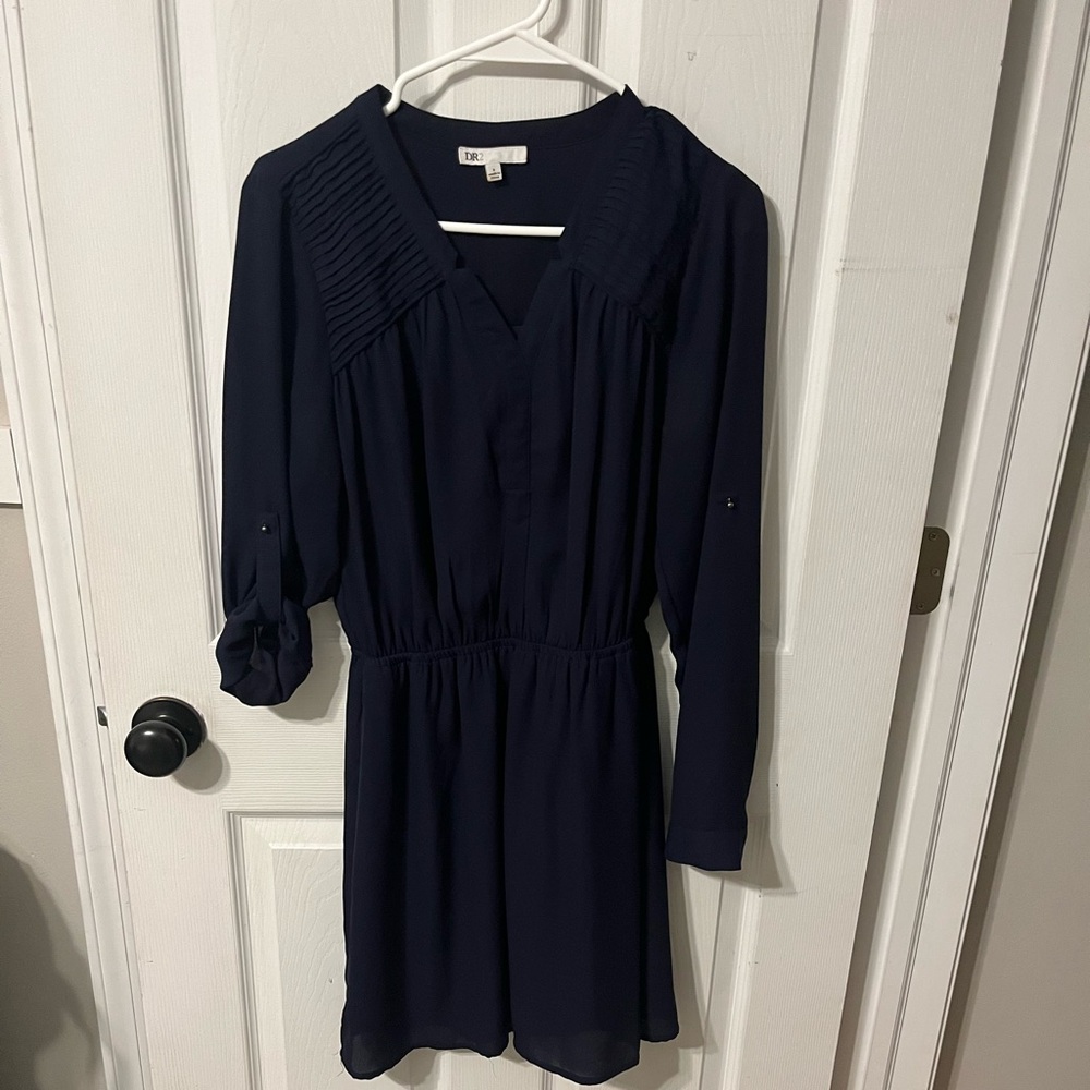 Navy blue dress with pockets